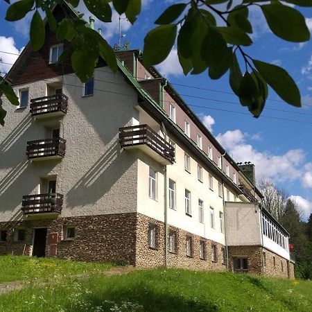 Chata Orovsky Železná Ruda Esterno foto